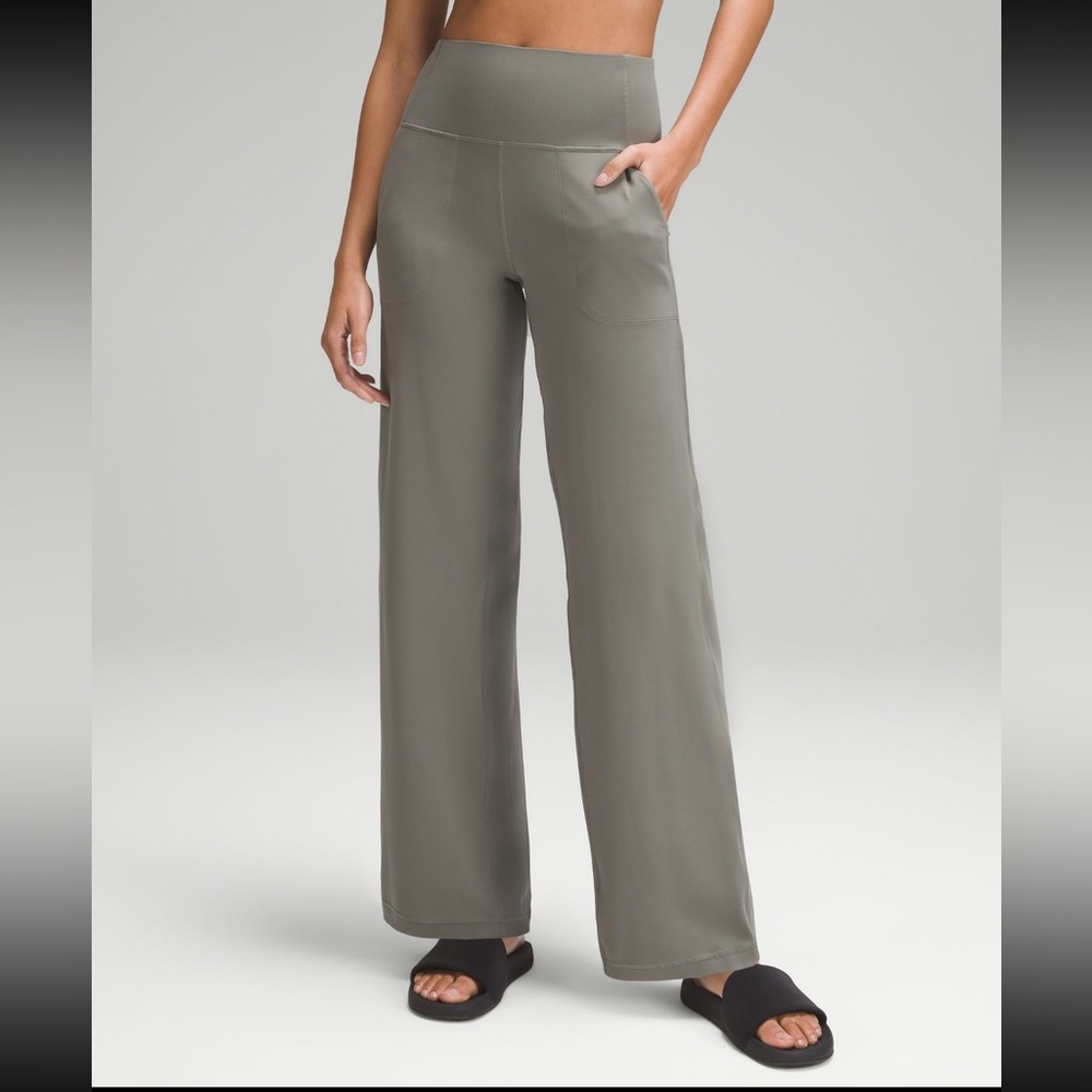 Lululemon Align™ High-Rise Wide-Leg Pant (size 4)